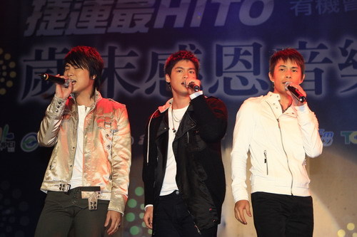 <em>gino</em>说,在大学时期也曾与同学到猫空看夜景聊