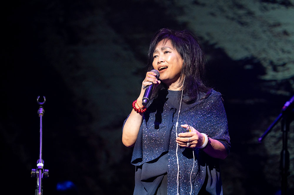 曾於艾迪亞駐唱的齊豫，擔任本次演出神秘嘉賓，演唱代表作橄欖樹